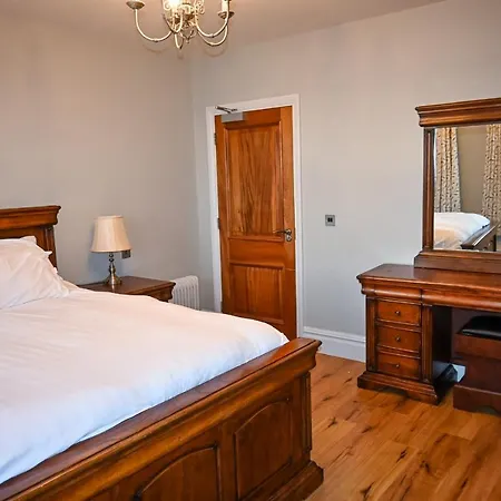 Mcloughlins Of Penzion Mulranny