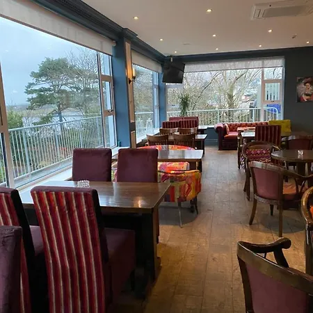 Penzion Mcloughlins Of